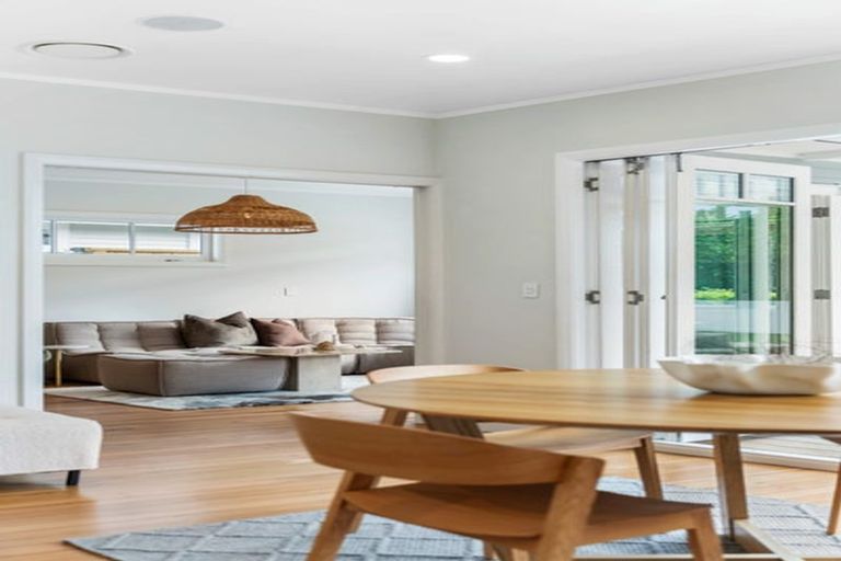 Photo of property in 26 Richmond Avenue, Northcote Point, Auckland, 0627