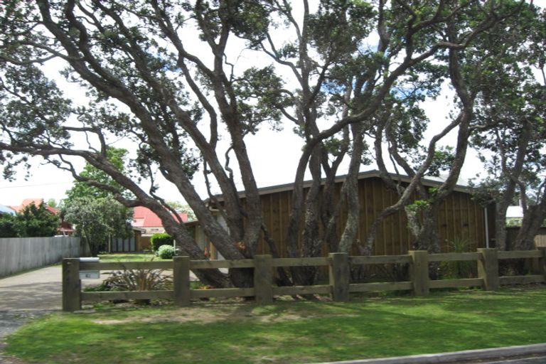 Photo of property in 61 Laurence Street, Manly, Whangaparaoa, 0930