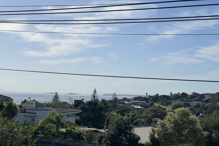 Photo of property in 26 Kiteroa Terrace, Rothesay Bay, Auckland, 0630