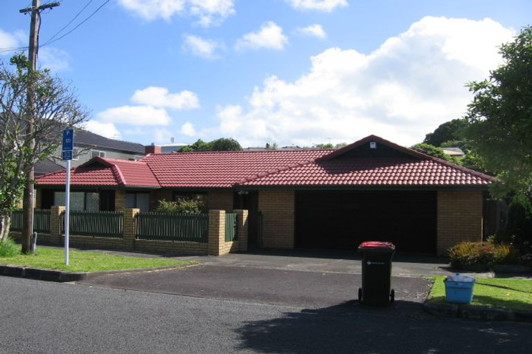 Photo of property in 6 Dunkerron Avenue, Epsom, Auckland, 1051