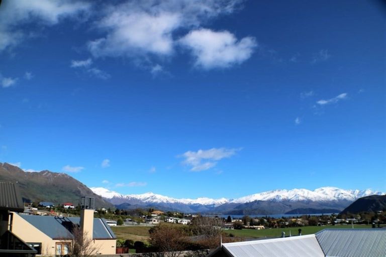 Photo of property in 2a Ironside Drive, Wanaka, 9305