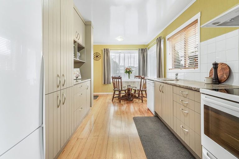 Photo of property in 101 Mount View Road, Melville, Hamilton, 3206