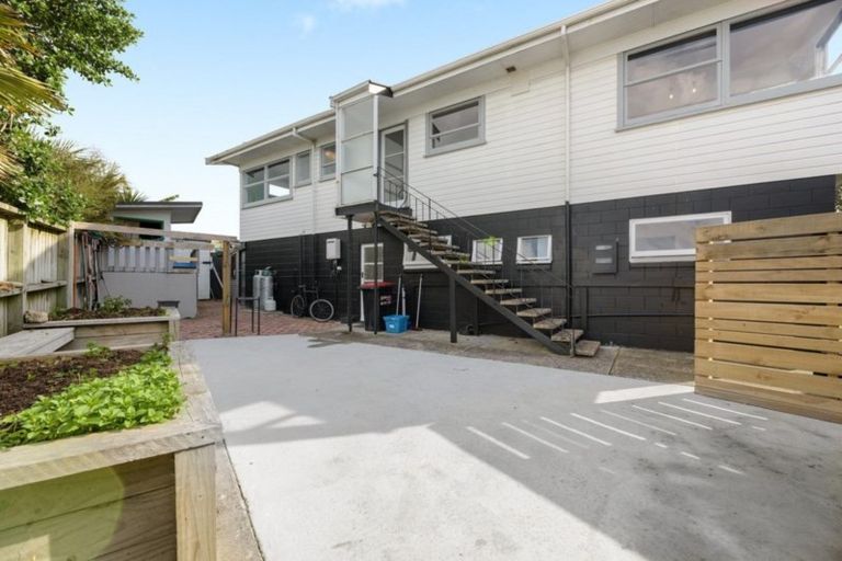 Photo of property in 4 Concord Avenue, Mount Maunganui, 3116