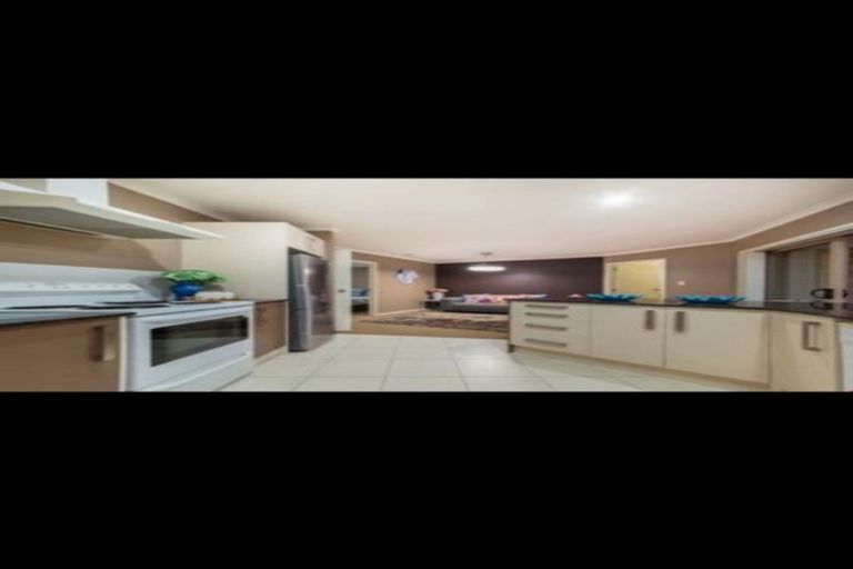 Photo of property in 3 Topland Drive, Flat Bush, Auckland, 2019