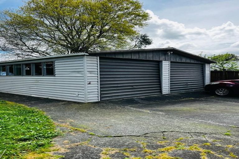 Photo of property in 9 Coles Place, Manurewa, Auckland, 2102