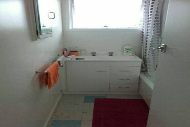 Photo of property in 6/101 Nelson Street, Howick, Auckland, 2014