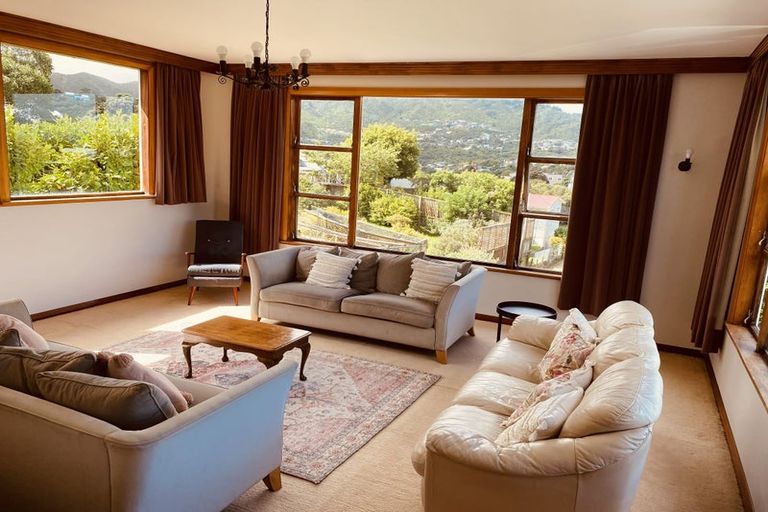 Photo of property in 4 Ngaio Gorge Road, Ngaio, Wellington, 6035