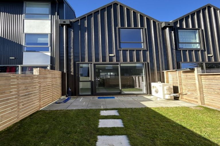 Photo of property in 48 John Street, Petone, Lower Hutt, 5012