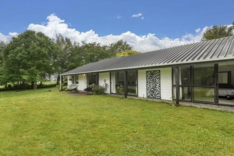 Photo of property in 21a Hamilton Road, Lake Rotoma, Rotorua, 3074