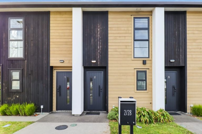 Photo of property in 2/28 Fitzherbert Road, Wainuiomata, Lower Hutt, 5014