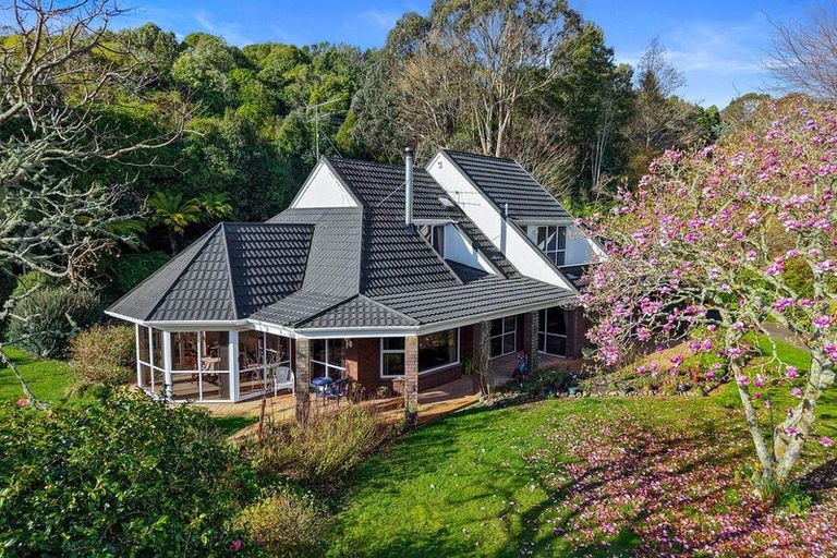 Photo of property in 2 Sunglo Terrace, Otaki, 5512