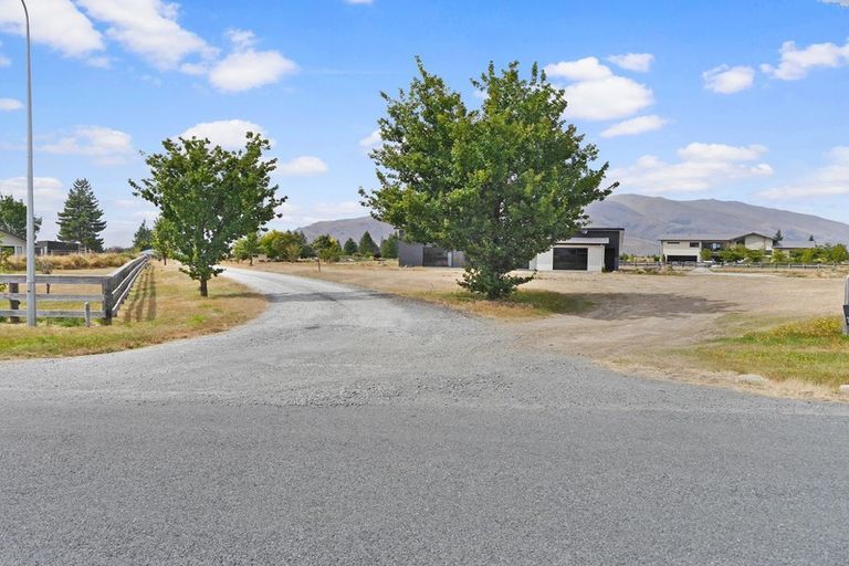 Photo of property in 9 The Drive, Twizel, 7999