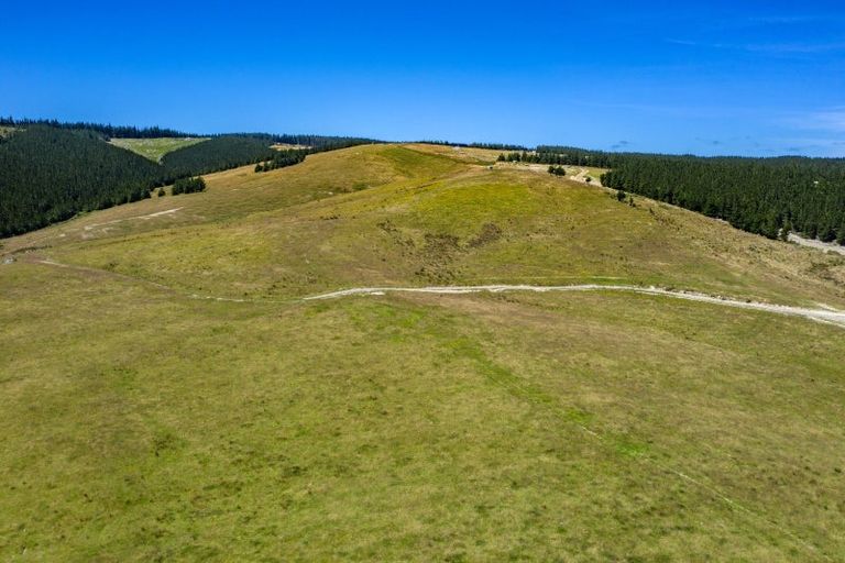 Photo of property in 13 Mission Downs Lane, Loburn, 7472