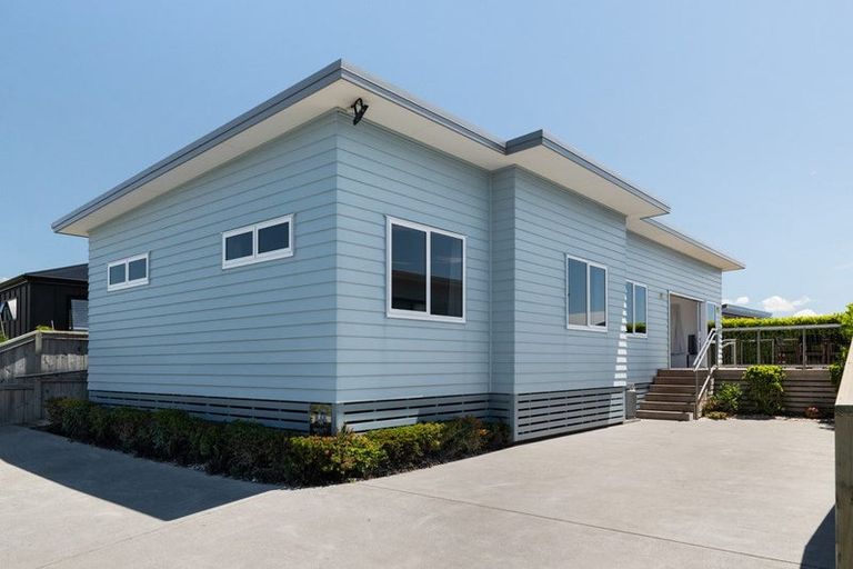 Photo of property in 14 Moet Crescent, Waihi Beach, 3611