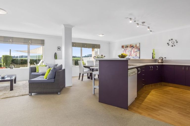 Photo of property in 23 Tuscany Place, Ohauiti, Tauranga, 3112