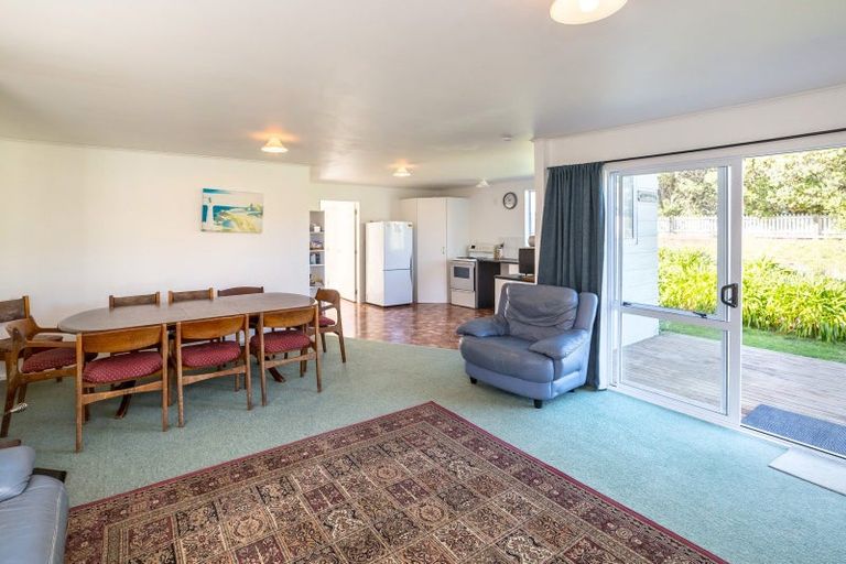 Photo of property in 17 Jetty Road, Castlepoint, Tinui, 5889