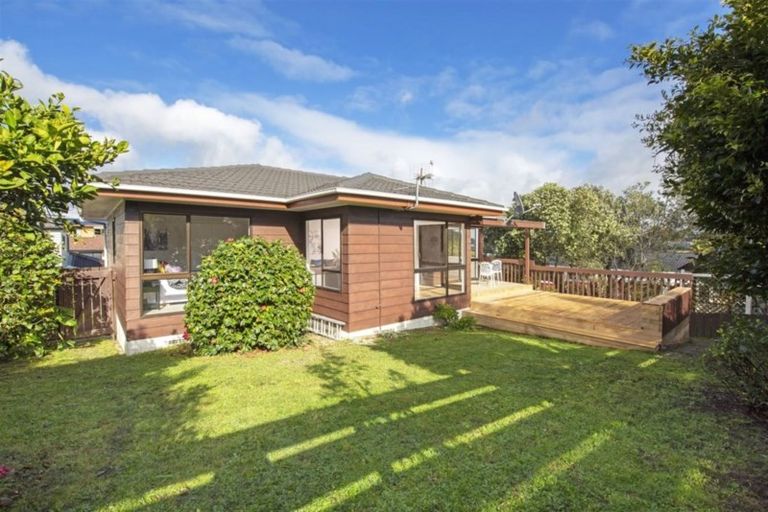 Photo of property in 1/6 Colum Place, Bucklands Beach, Auckland, 2014