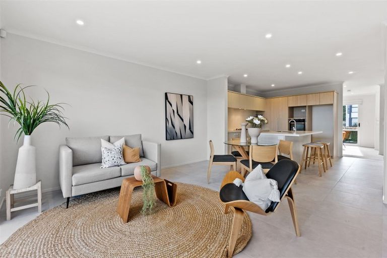 Photo of property in 104 Matairangi Avenue, Totara Heights, Auckland, 2105