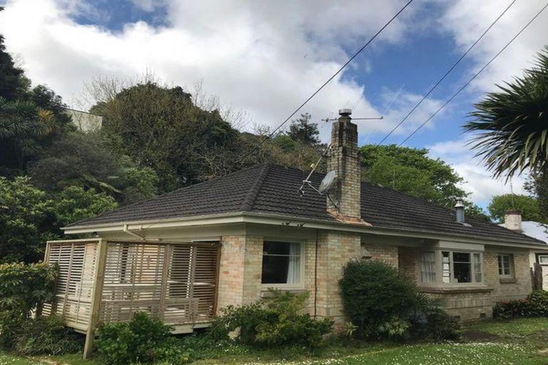 Photo of property in 20 Opoia Road, Hamilton East, Hamilton, 3216