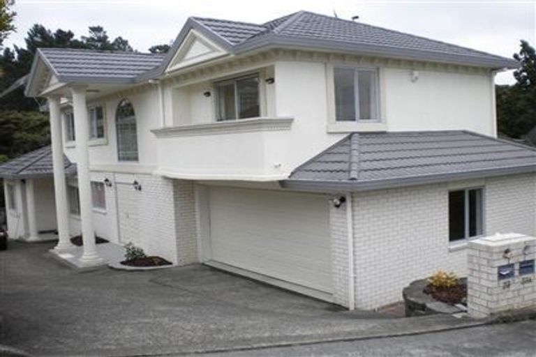 Photo of property in 23 Ian Marwick Place, Birkenhead, Auckland, 0626