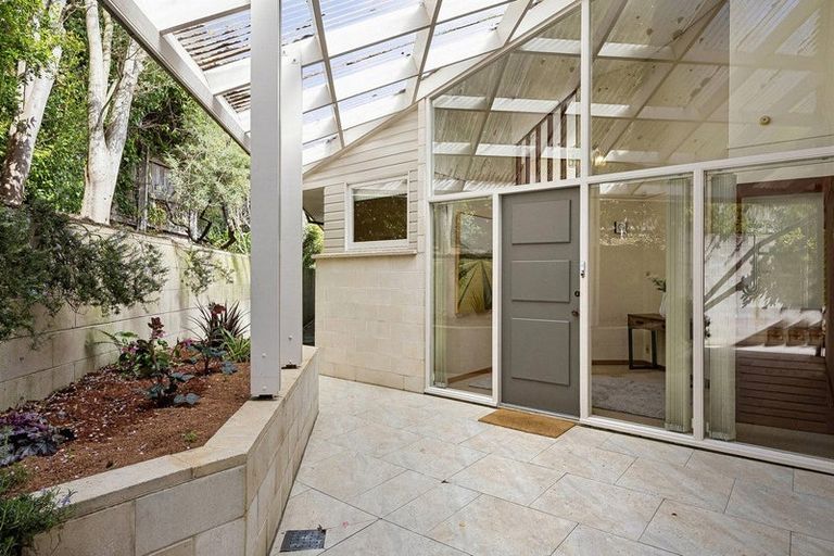 Photo of property in 33 Musselburgh Rise, Musselburgh, Dunedin, 9013