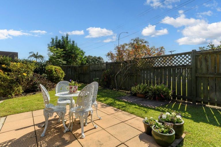 Photo of property in 489 Devonport Road, Tauranga South, Tauranga, 3112