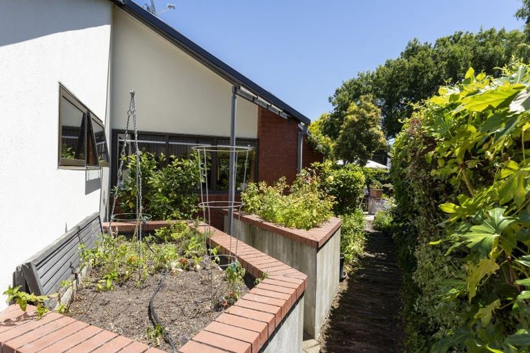 Photo of property in 9 Tripp Place, Ilam, Christchurch, 8041