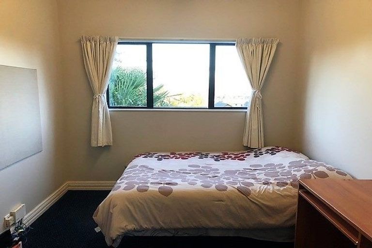 Photo of property in 35 Hospital Terrace, Hospital Hill, Napier, 4110