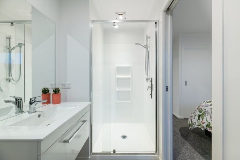 Photo of property in 12 Foley Grove, Pyes Pa, Tauranga, 3110