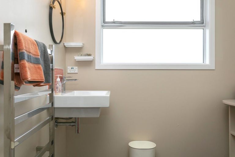 Photo of property in 71 Rainbow Drive, Rainbow Point, Taupo, 3330