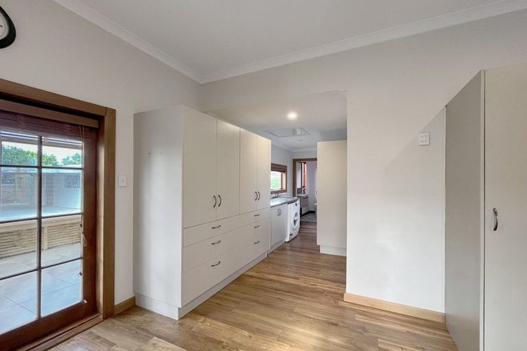 Photo of property in 10 Stanley Avenue, Palmerston North, 4414