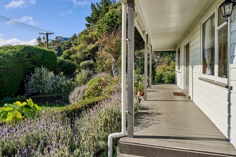 Photo of property in 88 Paremata Road, Paremata, Porirua, 5024
