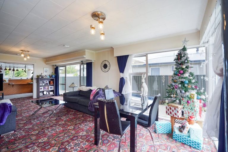 Photo of property in 24 Mackenzie Street, Winton, 9720