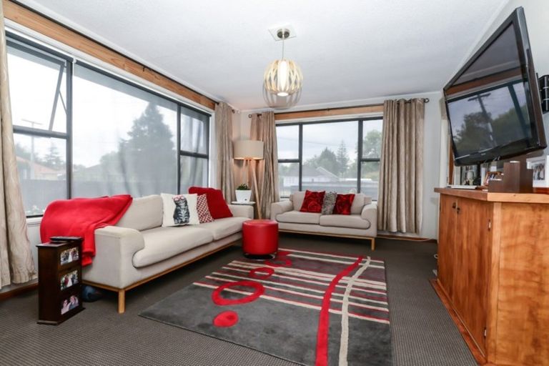 Photo of property in 33 Churchill Avenue, Maeroa, Hamilton, 3200