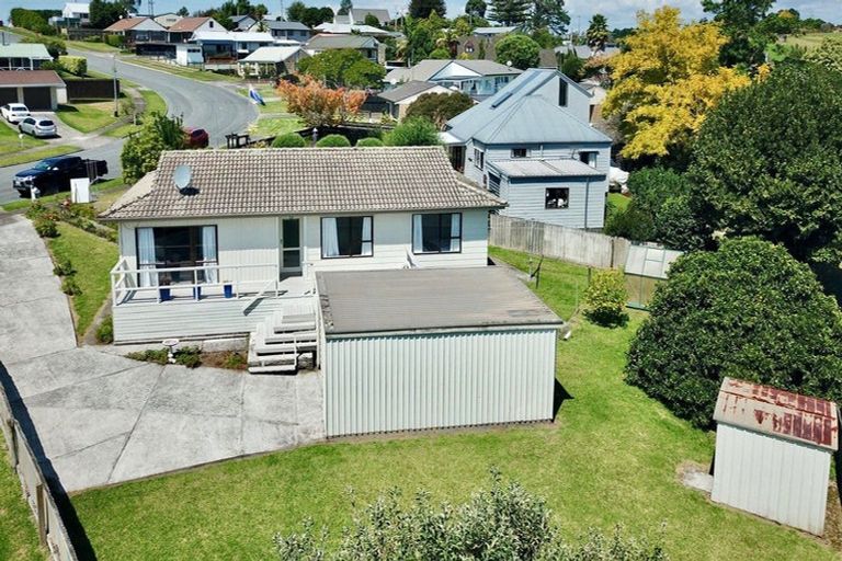 Photo of property in 25 Edgehill Place, Te Puke, 3119