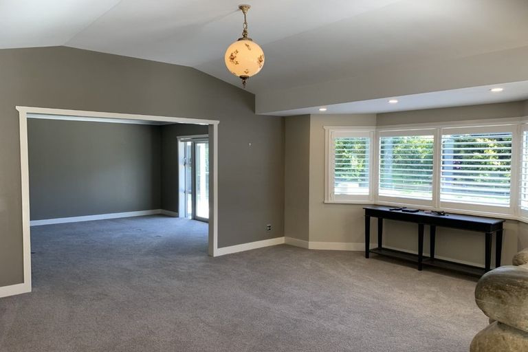 Photo of property in 32a Elizabeth Street, Waikanae, 5036