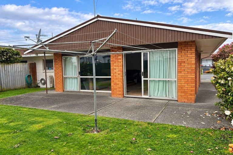 Photo of property in 9 Urella Place, Spreydon, Christchurch, 8024