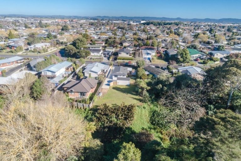 Photo of property in 6a Kohekohe Place, Pukete, Hamilton, 3200