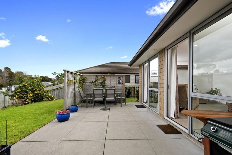 Photo of property in 6 Fairfax Crescent, Pyes Pa, Tauranga, 3112