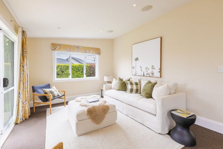 Photo of property in 59 Ferry Road, Clive, 4102