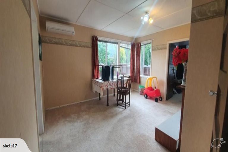 Photo of property in 17 Burcham Street, Taita, Lower Hutt, 5011