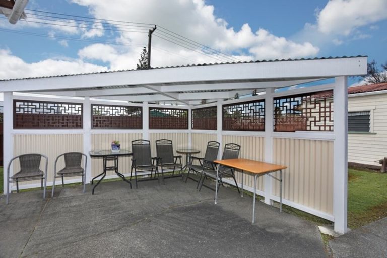 Photo of property in 15 Cuba Street, Marton, 4710
