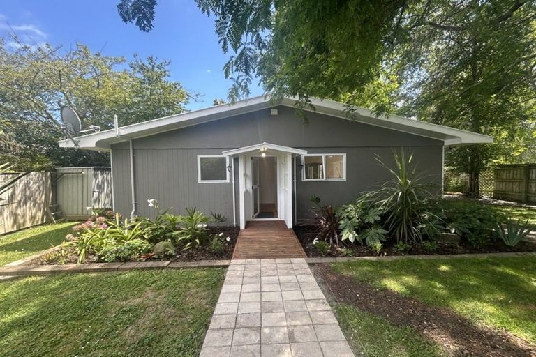 Photo of property in 13a Dunstan Street, Otaki, 5512