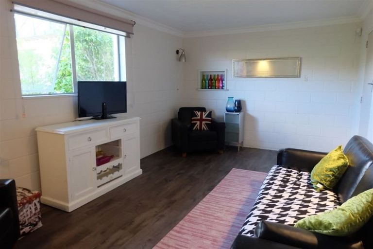 Photo of property in 14 Ranui Crescent, Diamond Harbour, Lyttelton, 8971