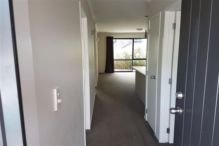 Photo of property in 1/240 Old Farm Road, Hillcrest, Hamilton, 3216