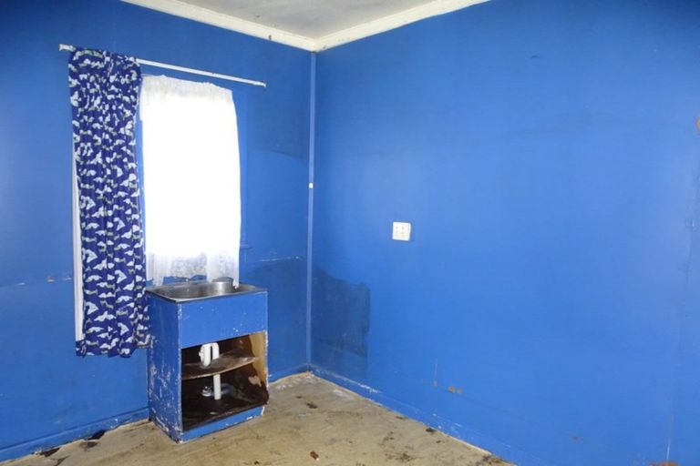 Photo of property in 110 Jenkin Street, Strathern, Invercargill, 9812