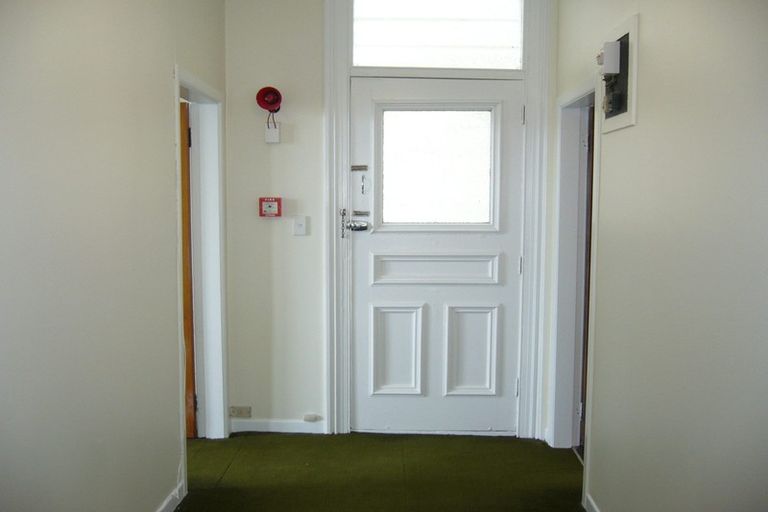 Photo of property in 26 Macdonald Crescent, Te Aro, Wellington, 6011