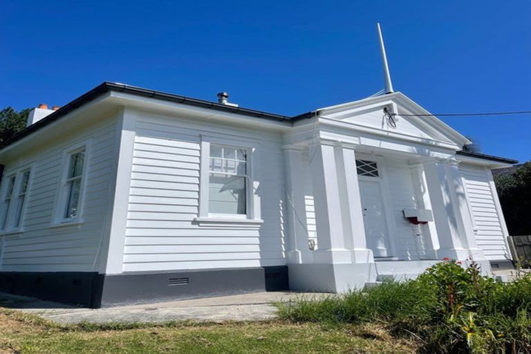 Photo of property in 62 Hurndall Street East, Maungaturoto, 0520