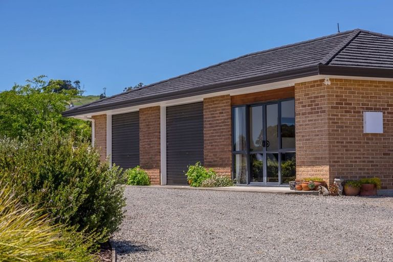 Photo of property in 117a Lees Pakaraka Road, Te Ore Ore, Masterton, 5886