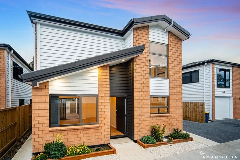 Photo of property in 538c Swanson Road, Ranui, Auckland, 0612